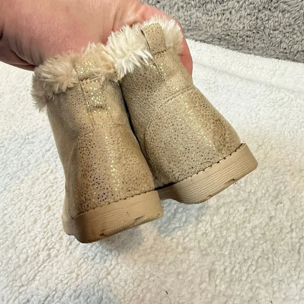 Cat & Jack Faux Fur Plush Lined Shimmer Winter Boots Ankle Booties Girls 9